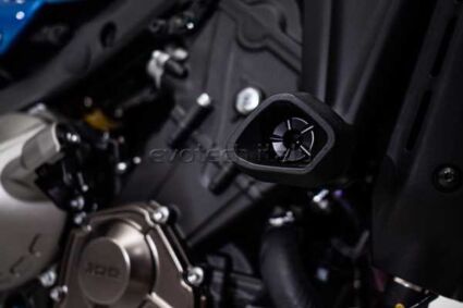 644850 DEFA-068-2.jpg